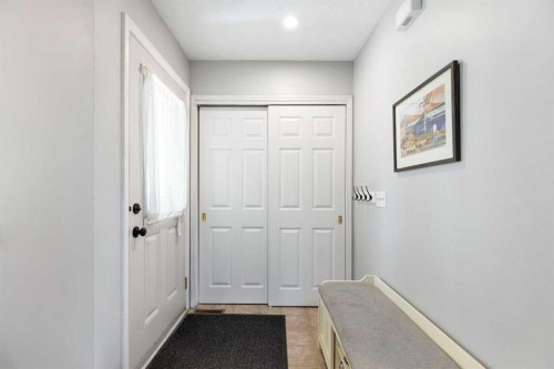 95 Riverbrook Road Se, Calgary, AB 