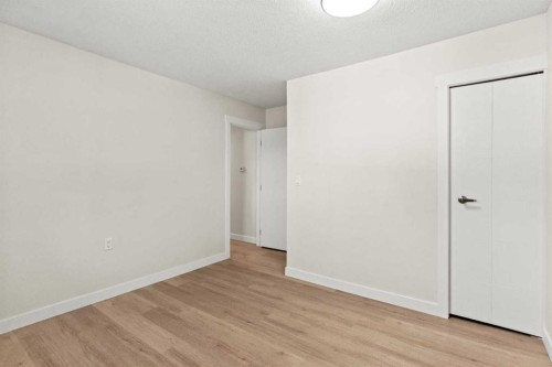 3116 39 Street Se, Calgary, AB 