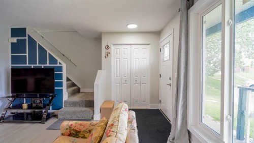 164 Castlegreen Close Ne, Calgary, AB 