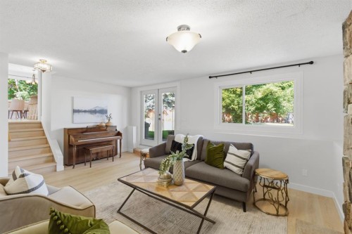 680 Deer Park Way Se, Calgary, AB 
