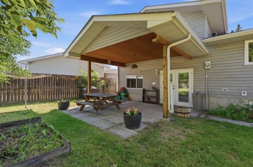 680 Deer Park Way Se, Calgary, AB 