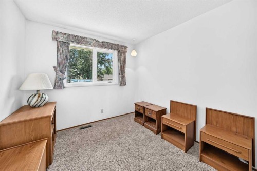 7108 Silverview Road Nw, Calgary, AB 