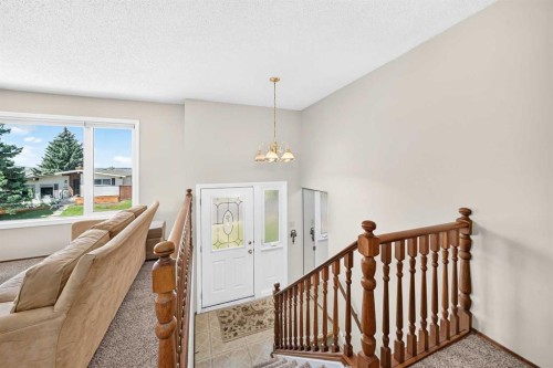 7108 Silverview Road Nw, Calgary, AB 
