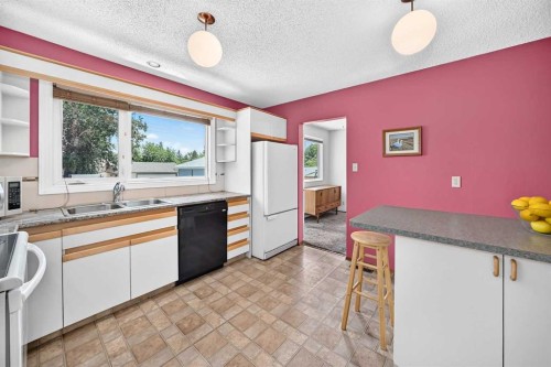 7108 Silverview Road Nw, Calgary, AB 