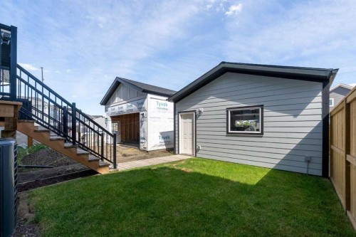 31 Magnolia Grove Se, Calgary, AB - Outdoor With Exterior