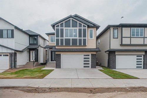 137 Saddlecrest Circle Ne, Calgary, AB 