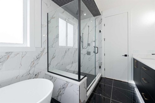 137 Saddlecrest Circle Ne, Calgary, AB 
