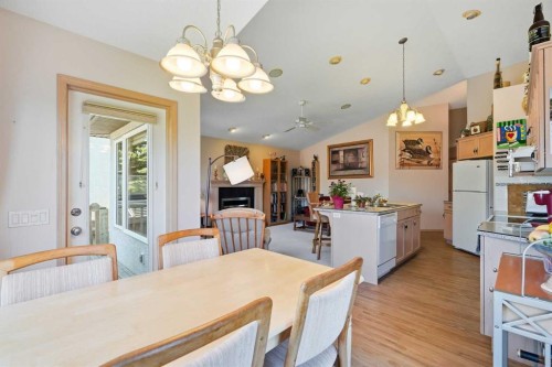 164 Sunterra Heights, Cochrane, AB - Indoor Photo Showing Dining Room