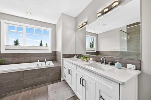 33 Aspen Summit Circle Sw, Calgary, AB 