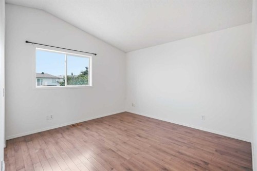 66 Arbour Wood Mews Nw, Calgary, AB - Indoor Photo Showing Other Room