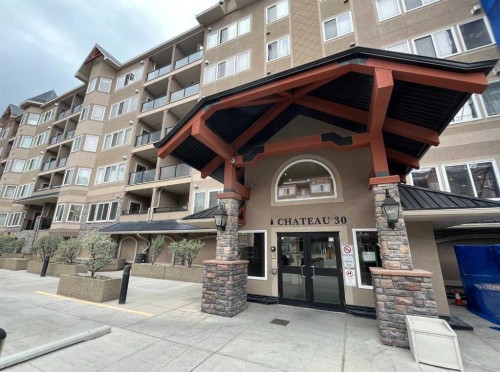 305-30 Discovery Ridge Close Sw, Calgary, AB - Outdoor With Facade