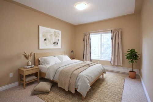 305-30 Discovery Ridge Close Sw, Calgary, AB - Indoor Photo Showing Bedroom