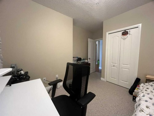 305-30 Discovery Ridge Close Sw, Calgary, AB - Indoor