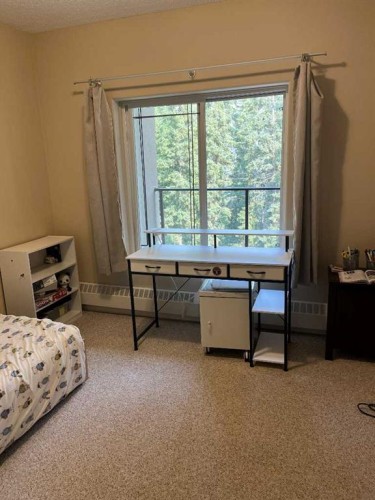 305-30 Discovery Ridge Close Sw, Calgary, AB - Indoor Photo Showing Other Room