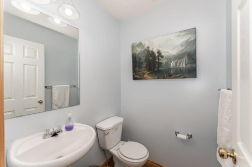3-809 Wilson Way, Canmore, AB 