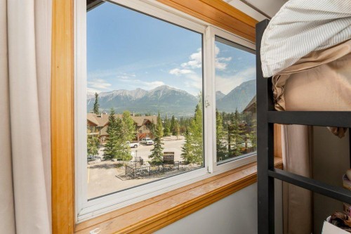 3-809 Wilson Way, Canmore, AB 