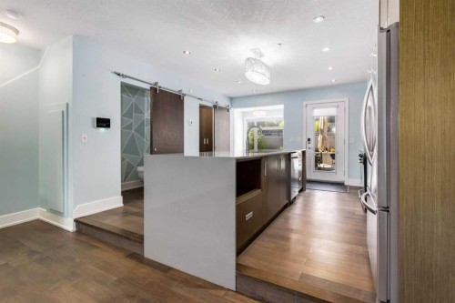 1513 23 Avenue Sw, Calgary, AB 