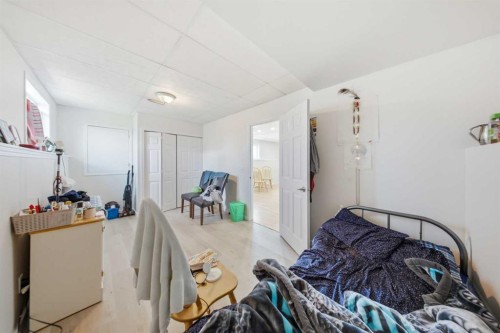33 Martin Crossing Green Ne, Calgary, AB - Indoor