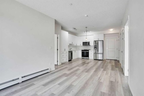 5216-15 Sage Meadows Landing Nw, Calgary, AB - Indoor Photo Showing Kitchen