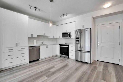 5216-15 Sage Meadows Landing Nw, Calgary, AB - Indoor Photo Showing Kitchen With Stainless Steel Kitchen