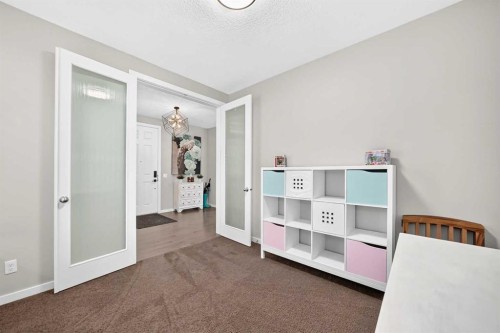 145 Kinniburgh Gardens, Chestermere, AB 