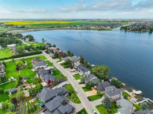 145 Kinniburgh Gardens, Chestermere, AB 