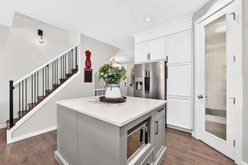 145 Kinniburgh Gardens, Chestermere, AB 