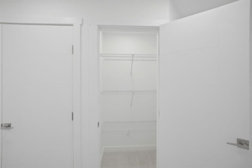 348 Cornerbrook Drive Ne, Calgary, AB - Indoor