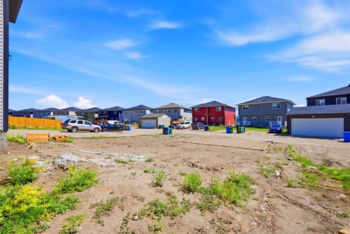348 Cornerbrook Drive Ne, Calgary, AB - Outdoor