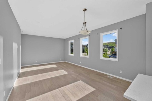 90 Wolf Creek Rise Se, Calgary, AB 