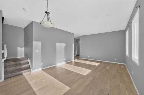 90 Wolf Creek Rise Se, Calgary, AB 