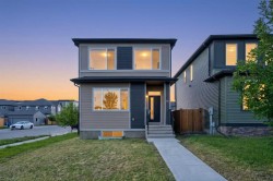 90 Wolf Creek Rise SE Calgary, AB T2X 4X1