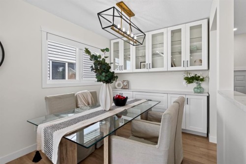 503 88 Avenue Se, Calgary, AB 
