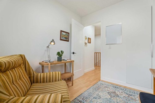 101-740 Bracewood Drive Sw, Calgary, AB - Indoor Photo Showing Other Room