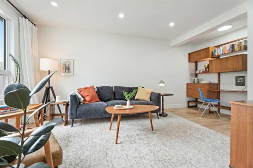 101-740 Bracewood Drive Sw, Calgary, AB - Indoor