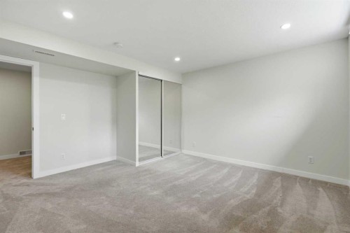 201 Marina Key, Chestermere, AB - Indoor Photo Showing Other Room