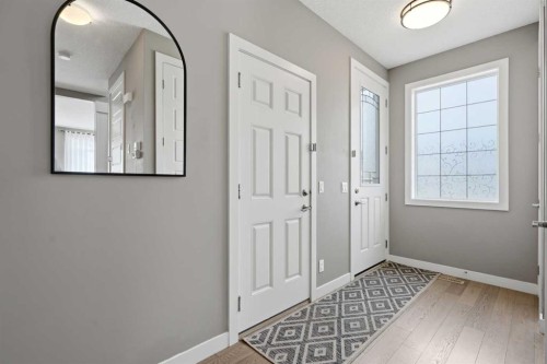 201 Marina Key, Chestermere, AB - Indoor Photo Showing Other Room