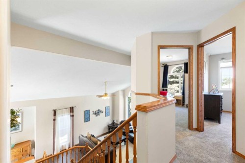 51 Mckenzie Lake Crescent Se, Calgary, AB 