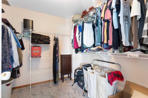 51 Mckenzie Lake Crescent Se, Calgary, AB 