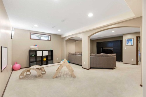 51 Mckenzie Lake Crescent Se, Calgary, AB 