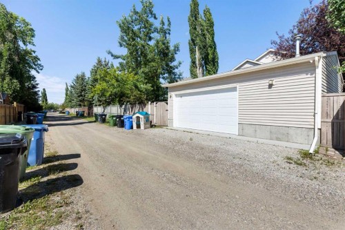 51 Mckenzie Lake Crescent Se, Calgary, AB 