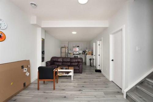 4831 87 Avenue Ne, Calgary, AB 