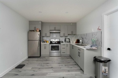4831 87 Avenue Ne, Calgary, AB 