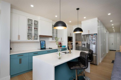 4831 87 Avenue Ne, Calgary, AB 