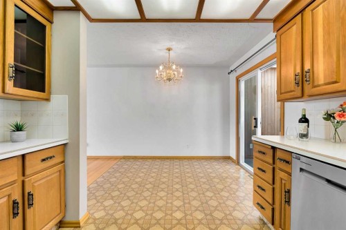 5247 Thomas Street Ne, Calgary, AB 