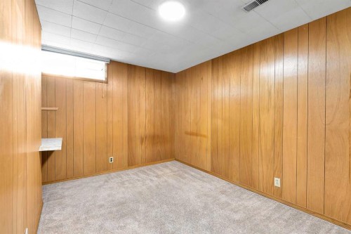 5247 Thomas Street Ne, Calgary, AB 