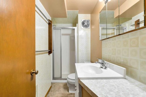 5247 Thomas Street Ne, Calgary, AB 