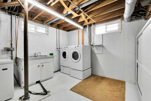 5247 Thomas Street Ne, Calgary, AB 