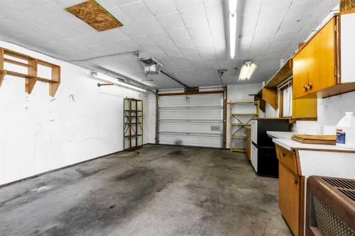 5247 Thomas Street Ne, Calgary, AB 