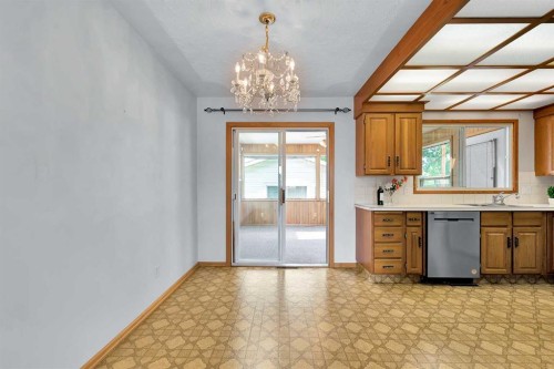 5247 Thomas Street Ne, Calgary, AB 